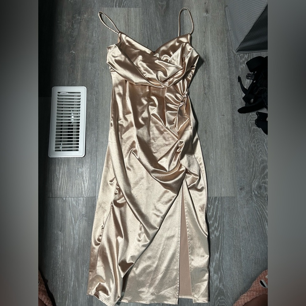 Windsor Gold Ruched Asymmetrical Sweetheart Dress